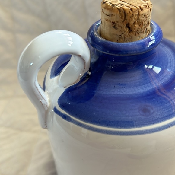 Italian oil & vinegar jars - Picture 12 of 14